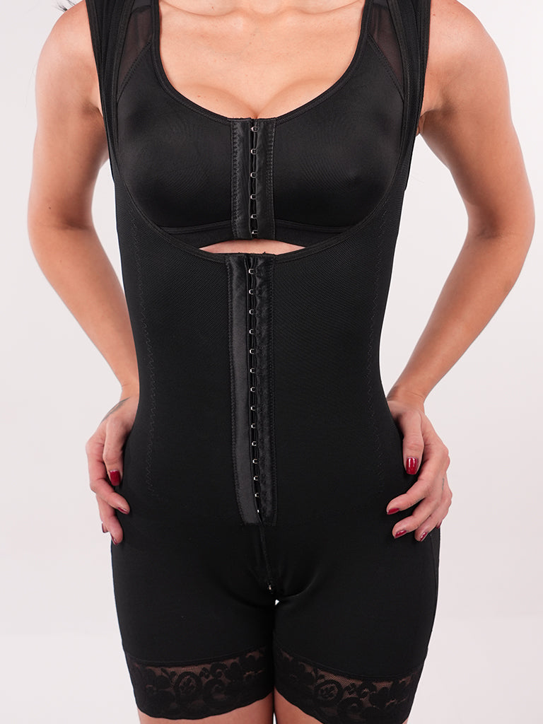 faja-short-en-negro-con-tirantes-para-moldear-cuerpo