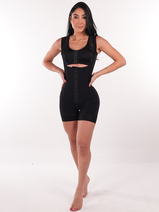 una-Faja-moldeadora-reloj-de-arena-en-forma-short-echa-por-Priko-Fajas-Colombianas
