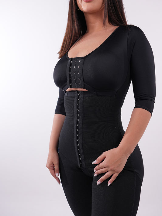 vista-frontal-de-Priko-Faja-Bra-Manga-Larga